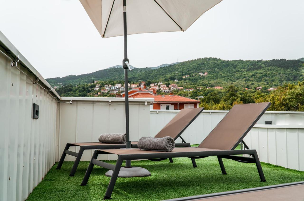 Apartment Mara Opatija With Rooftop Swimming Pool Ičići Exterior foto